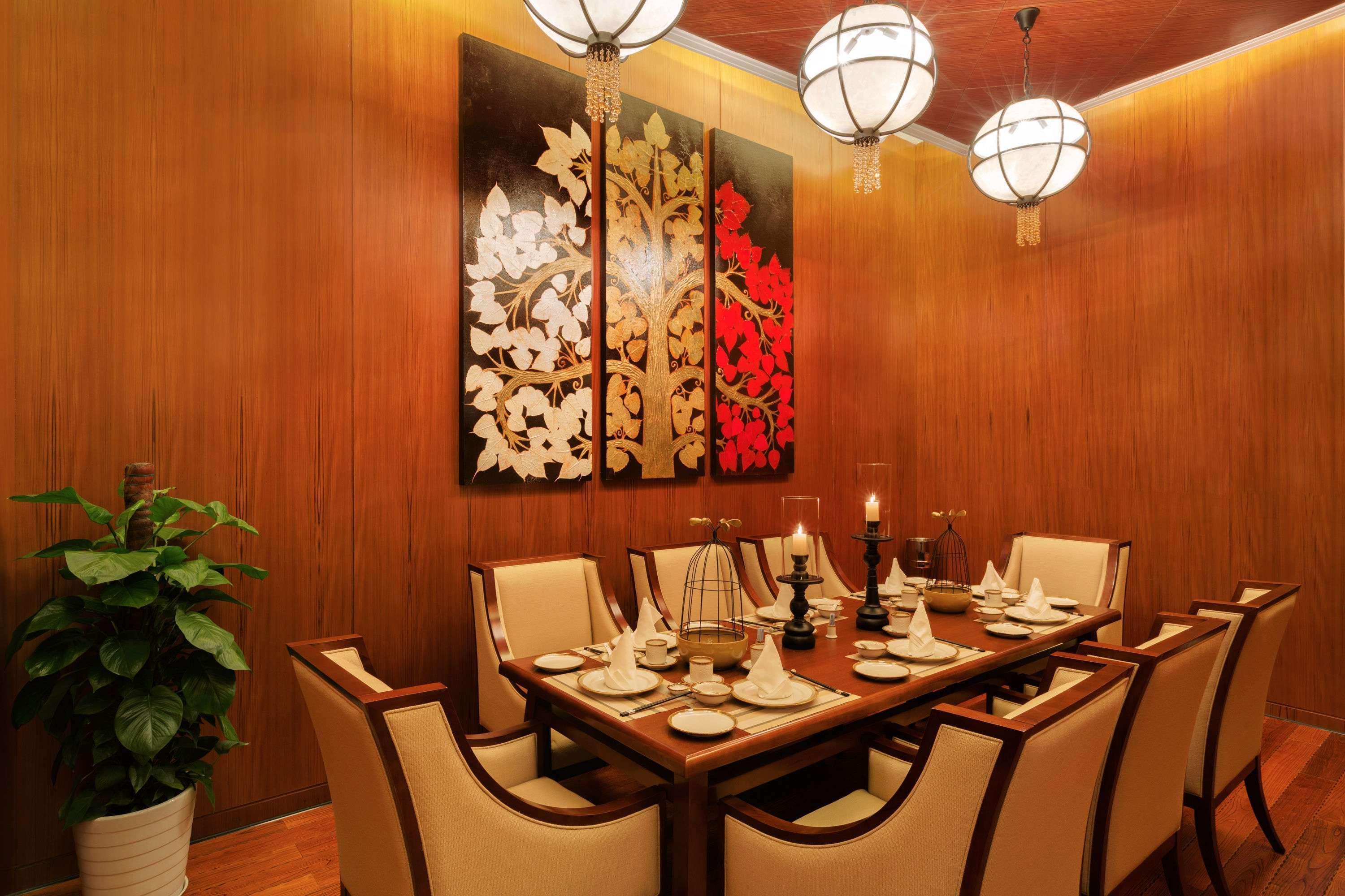 Отель Wyndham Chongqing Yuelai Экстерьер фото